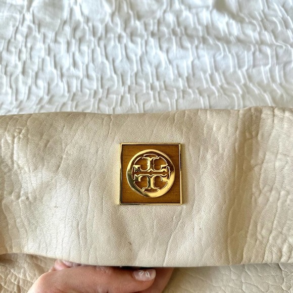 Tory Burch Louisa Crossbody - Picture 14 of 16